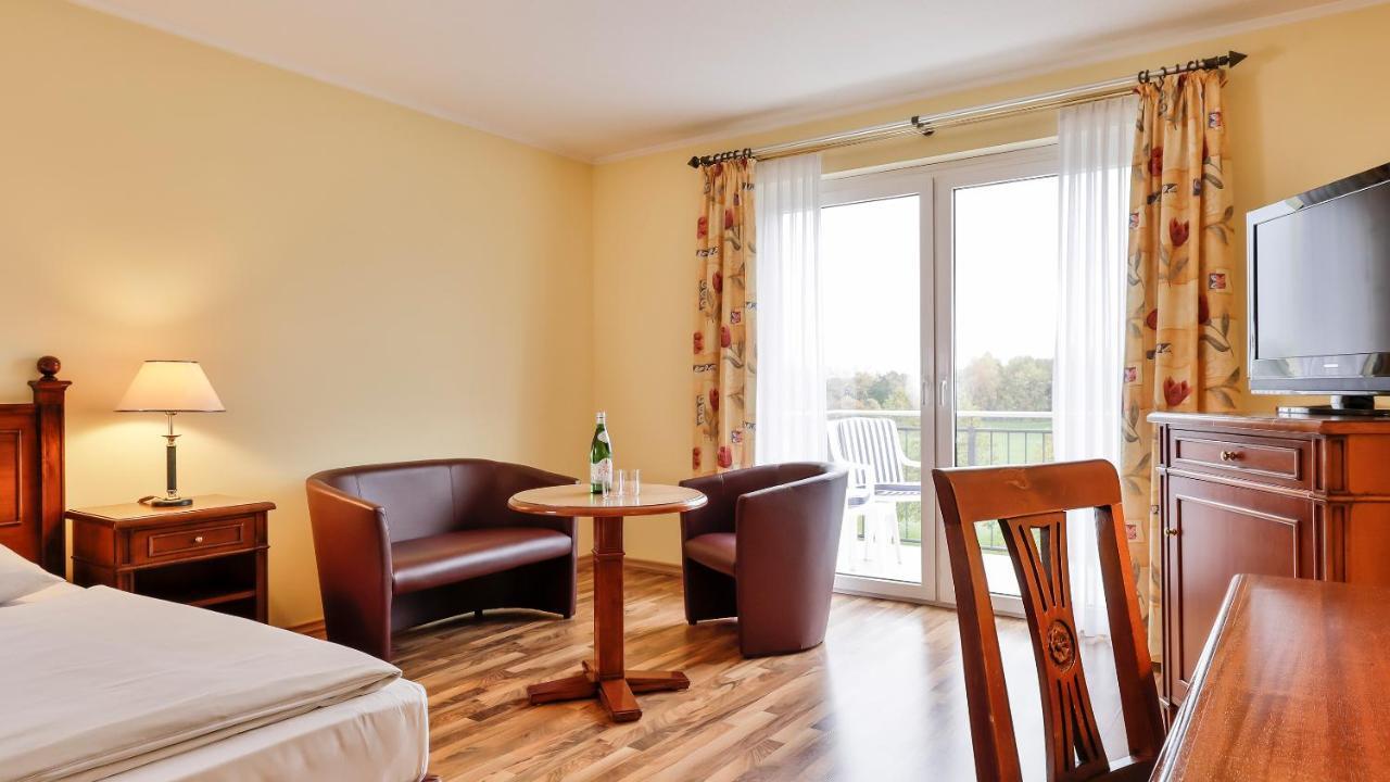 Dorint Marc Aurel Spa & Golf Resort Bad Gögging Extérieur photo